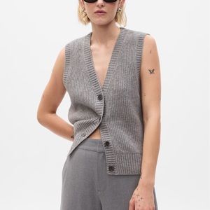 Gap Grey Sweater Vest